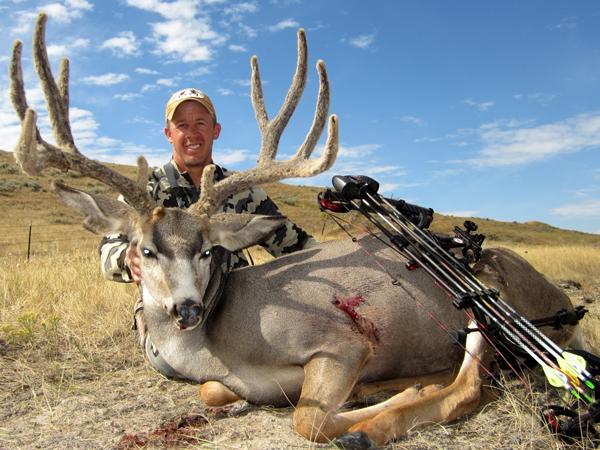 Grizzly Outfitters - Wyoming and Montana Trophy Mule Deer and Antelope ...